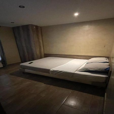 Lpl Paris Hotel Zewnętrze zdjęcie